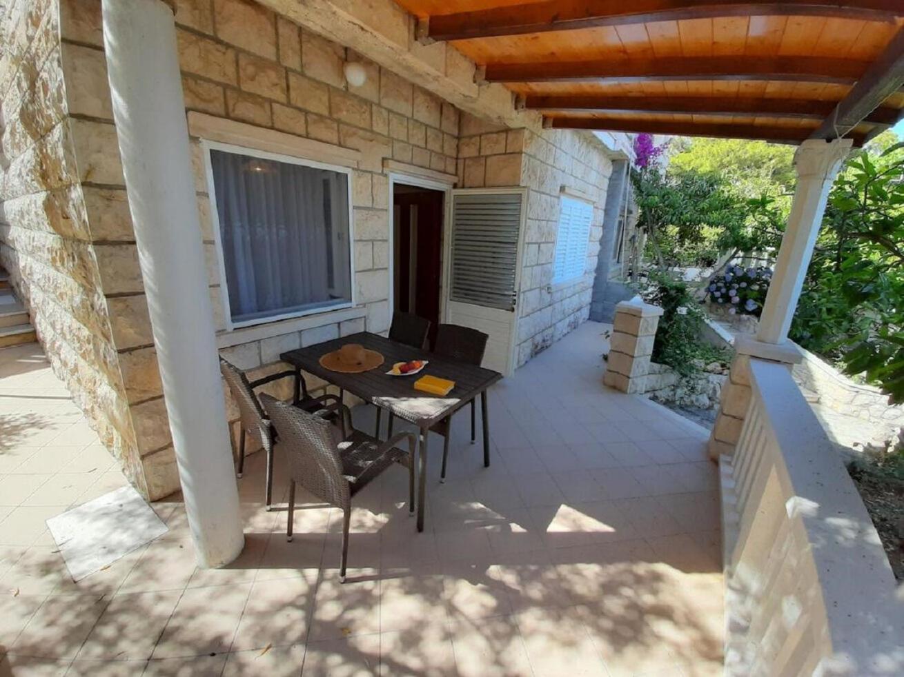 Apartment Rud - 15 M From Sea *